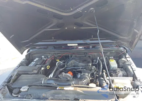 2013 Jeep Wrangler Unlimited Sport from USA, damaged, VIN 1C4BJWDG7DL599094